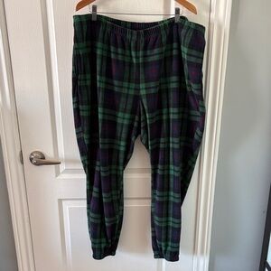 Old Navy Red and Green Plaid pyjama Pants